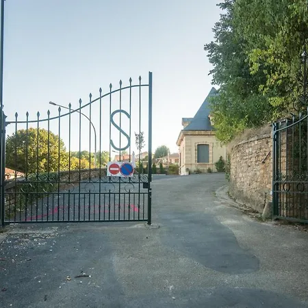 & Me Avec Balcon Et Parking Prive 公寓