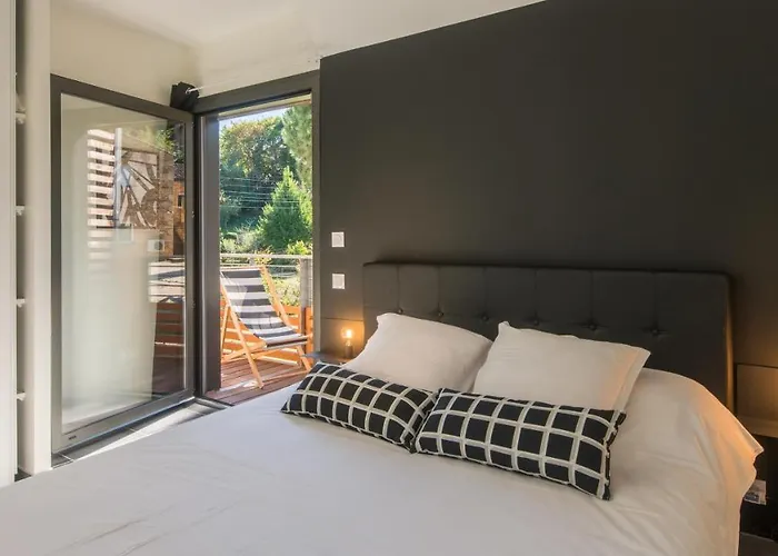 & Me Avec Balcon Et Parking Prive 公寓